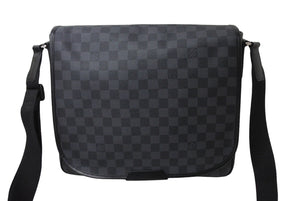 新品同様品 LOUIS VUITTON ルイヴィトン ショルダーバッグ ダニエルMM N58029 ダミエグラフィットブラック シルバー金具 中古 65926