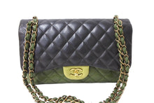 Load image into Gallery viewer, 極美品 CHANEL シャネル チェーンショルダーバッグ マトラッセ30cm 抹茶 京都 Wフラップラップ グリーン 18番台 中古 65935
