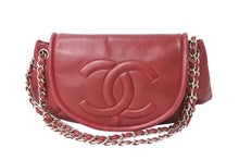 Load image into Gallery viewer, CHANEL シャネル チェーンショルダーバッグ ココマーク 14番台 フランス製 キャビアスキン レッド シルバー金具 良品 中古 65937