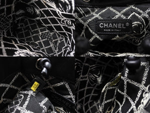 CHANEL シャネル エッセンシャル ハンドバッグ 12番台 A46880 ラムスキン ロゴ ブラック シルバー金具 美品 中古 65939