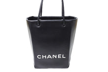 Load image into Gallery viewer, CHANEL シャネル エッセンシャル ハンドバッグ 12番台 A46880 ラムスキン ロゴ ブラック シルバー金具 美品 中古 65939