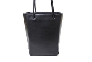 CHANEL シャネル エッセンシャル ハンドバッグ 12番台 A46880 ラムスキン ロゴ ブラック シルバー金具 美品 中古 65939