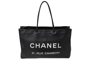 CHANEL シャネル ハンドバッグ A46882 エッセンシャルトート 12番台 ブラック 美品 中古 65940