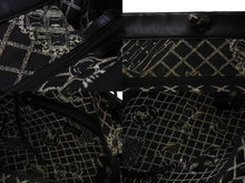 Load image into Gallery viewer, CHANEL シャネル ハンドバッグ A46882 エッセンシャルトート 12番台 ブラック 美品 中古 65940