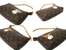 Load image into Gallery viewer, 極美品 LOUIS VUITTON ルイヴィトン ハンドバッグ ポシェット アクセソワール 村上隆 M51981 パンダ モノグラム ゴールド金具 中古 65947