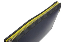 画像をギャラリービューアに読み込む, 極美品 LOUIS VUITTON ルイヴィトン クラッチバッグ ポシェット ヴォワヤージュ M67899 ブラック ネイビー 中古品 66000