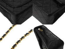 Load image into Gallery viewer, CHANEL シャネル ミニマトラッセ チェーンショルダーバッグ 3番台 1995年 ラムスキン ブラック ゴールド金具 美品 中古 66002