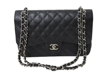 Load image into Gallery viewer, 新品同様 CHANEL シャネル チェーンショルダーバッグ マトラッセ30 キャビアスキン Wフラップ A58600 ブラック シルバー 15番台 中古 66010