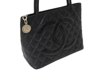 Load image into Gallery viewer, CHANEL シャネル 復刻トートバッグ ハンドバッグ 6番台 グレインドカーフスキン ブラック シルバー金具 美品 中古 66012