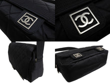 Load image into Gallery viewer, CHANEL シャネル メッセンジャーバッグ スポーツライン 10番台 ブラック 美品 中古 66014