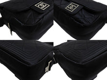Load image into Gallery viewer, CHANEL シャネル メッセンジャーバッグ スポーツライン 10番台 ブラック 美品 中古 66014