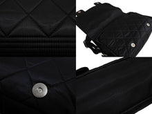 Load image into Gallery viewer, CHANEL シャネル メッセンジャーバッグ スポーツライン 10番台 ブラック 美品 中古 66014