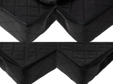 Load image into Gallery viewer, CHANEL シャネル ミニマトラッセ チェーンショルダー ショルダー 1番台 ラムスキン ブラック ゴールド金具 美品 中古 66028