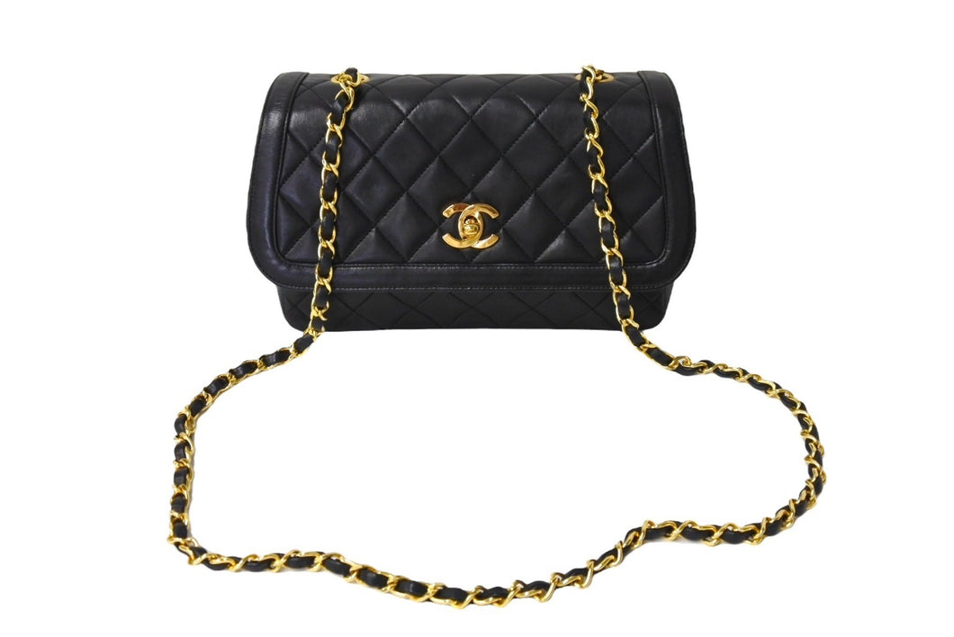 CHANEL シャネル チェーンショルダーバッグ マトラッセ23 ポーチ付き 1番台 ラムスキン ブラック ゴールド金具 美品 中古 66030