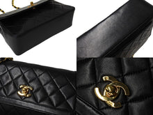 Load image into Gallery viewer, CHANEL シャネル チェーンショルダーバッグ マトラッセ23 ポーチ付き 1番台 ラムスキン ブラック ゴールド金具 美品 中古 66030