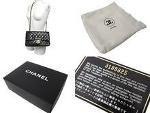 Load image into Gallery viewer, 極美品 CHANEL シャネル Wフラップ マトラッセ25 チェーンショルダーバッグ ラムスキン 3番台 ブラック ゴールド金具 中古 66031