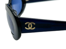 Load image into Gallery viewer, CHANEL シャネル サングラス サイズ52□19 135 ココマーク ブルー ゴールド金具 イタリア製 5007 c.503/65 良品 中古 66076