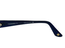 Load image into Gallery viewer, CHANEL シャネル サングラス サイズ52□19 135 ココマーク ブルー ゴールド金具 イタリア製 5007 c.503/65 良品 中古 66076