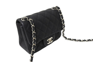 CHANEL シャネル ショルダーバッグ ミニマトラッセ ソフトキャビア チェーンショルダー 17番台 17cm シルバー金具 美品 中古 66099