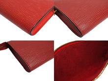 画像をギャラリービューアに読み込む, LOUIS VUITTON ルイヴィトン ポシェット アクセソワール アクセサリーポーチ M52947 エピ レッド ゴールド金具 美品 中古 66110