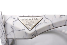 Load image into Gallery viewer, PRADA プラダ キャットアイ サングラス メガネ SPR13Z-F イタリア製 プラスチック ホワイト サイズ52□20 美品 中古 66127