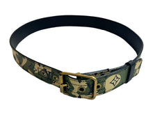 Load image into Gallery viewer, 新品同様 LOUIS VUITTON ルイヴィトン ベルト サンチュール モノグラモフラージュ 村上隆 サイズ90 M9646U ゴールド金具 中古 66149
