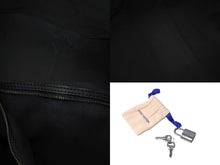 Load image into Gallery viewer, 極美品 LouisVuitton ルイヴィトン キーポルバンドリエール45 M40569 モノグラムエクリプスキャンバス レザー 中古 66150