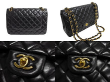 Load image into Gallery viewer, 極美品 CHANEL シャネル チェーンショルダーバッグ ラムスキン マトラッセ30 Wフラップ ブラックゴールド金具 24番台 中古 66164