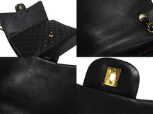 Load image into Gallery viewer, 極美品 CHANEL シャネル シングルフラップ チェーンショルダーバッグ デカマトラッセ 33cm 13番台 ラムスキン ブラック シルバー 中古 66165