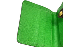 画像をギャラリービューアに読み込む, 極美品 LOUIS VUITTON ルイヴィトン 二つ折り財布 コンパクトジップ ブラウン グリーン M95218 ゴールド金具 中古 66184
