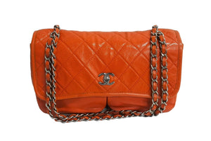 CHANEL シャネル ショルダーバッグ ココマーク 20番台 フランス製 キャビアスキン レッド シルバー金具 美品 中古 66187