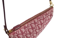 画像をギャラリービューアに読み込む, 極美品 ChristianDior クリスチャンディオール サドルポーチ ワンショルダーバッグ トロッター MC 0012 レッド 中古 66204