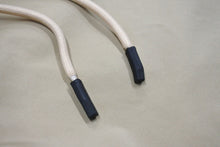 Load image into Gallery viewer, 新品未使用 MLVINCE メルヴィンス リモンタ クラシックロゴ ショートパンツ ショーツ サイズM ベージュ 中古 66219