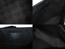 画像をギャラリービューアに読み込む, LOUIS VUITTON ルイヴィトン ディストリクトPM NM ショルダーバッグ N40238 ダミエ グラフィット シルバー金具 美品 中古 66254