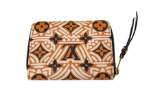 画像をギャラリービューアに読み込む, 極美品 LouisVuitton ルイヴィトン ジッピー コインパース LVグラフィティ M69496 クレームカラメル ゴールド 中古 66277