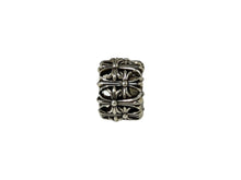 Load image into Gallery viewer, CHROME HEARTS クロムハーツ セメタリ―クロス リング シルバー サイズ17.5号 23g 美品 中古 66306