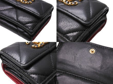 Load image into Gallery viewer, CHANEL シャネル 19 三つ折り財布 ココマーク AP1789 ラムスキン マトラッセ ゴールド金具 ブラック 美品 中古 66334