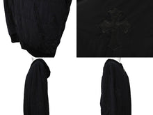 Load image into Gallery viewer, CHROME HEARTS クロムハーツ ライトダウンジャケット サイズXL ブラック ナイロン クロスパッチ9枚 シルバー925 美品 中古 66351