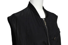 Load image into Gallery viewer, CHROME HEARTS クロムハーツ PAPA V2 ベスト サイズL ダガージップ スクロールタグ シルク コットン シルバー925 美品 中古 66353