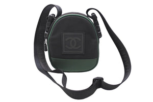 CHANEL シャネル ココマーク スポーツライン ショルダーバッグ 8番台 ブラック グリーン キャンバス 美品 中古 66381