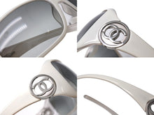 Load image into Gallery viewer, CHANEL シャネル サングラス メガネ ココマーク 6023 イタリア製 プラスチック ホワイト シルバー金具 65□17 美品 中古 66384