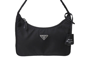 PRADA プラダ ホーボー RE-EDITION 2000 ホーボー ハンドバッグ トライアングル ブラック ナイロン ロゴロゴ 1NE515 美品 中古 66392 