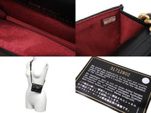 Load image into Gallery viewer, 極美品 CHANEL シャネル チェーンショルダーポーチ 31番台 ココマーク ラムスキン ブラック ゴールド シルバー 中古 66417