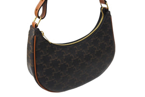 極美品 CELINE セリーヌ ワンショルダーバッグ トリオンフ 19395 2BZJ PVC レザー ブラウン ゴールド金具 総柄 中古 66425