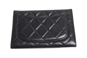 CHANEL シャネル マトラッセ 二つ折り財布 フラップウォレット 10番台 ココマーク ブラック ラムスキン 良品 中古 66484