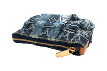 Load image into Gallery viewer, 極美品 LOUIS VUITTON ルイヴィトン トゥルースレイエ ポーチ M95335 モノグラム デニム ゴールド金具 小物入れ 中古 66495