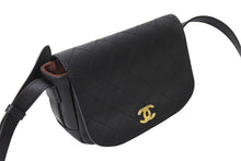 Load image into Gallery viewer, CHANEL シャネル Wフラップ マトラッセ ショルダーバッグ ココマーク 24番台 ラムスキン ブラック ゴールド金具 美品 中古 66510