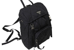 極美品 PRADA プラダ キルティング ナイロン バックパック リュック 1BZ020 トライアングルロゴ ブラック シルバー金具 中古 66512 