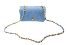 Load image into Gallery viewer, CHANEL シャネル デニム チェーン ミニ ショルダーバッグ ブルー フルフラップ ココマーク ロゴ ゴールド金具 美品 中古 66516