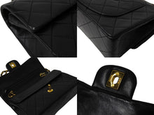 Load image into Gallery viewer, CHANEL シャネル チェーンショルダーバッグ マトラッセ23 Wフラップ ラムスキン 0番台 ブラック ゴールド 美品 中古 66519